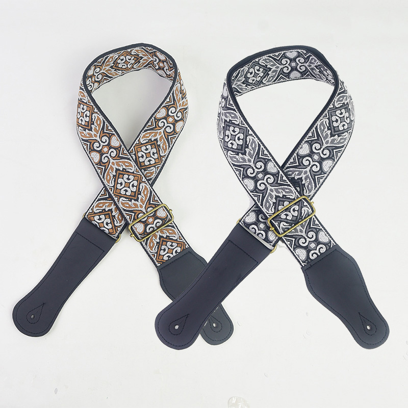 Guitar Strap Embroidered Print - Musical Instrument Art recension och pris